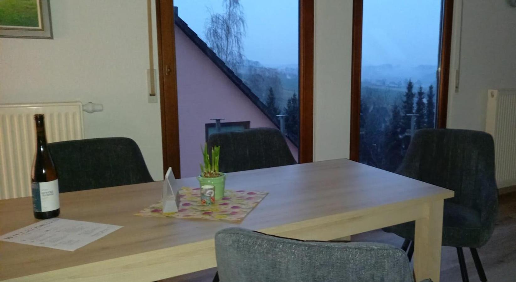 Ferienwohnnung Ruth - Familienurlaub Im Erzgebirge Apartamento Langenbach  Exterior foto
